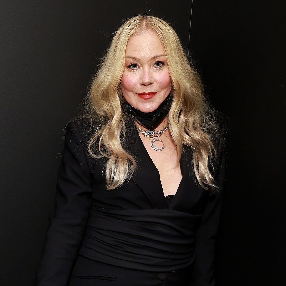 Christina Applegate Shares Pic of "Weird Spot" on Cheek Amid MS Battle