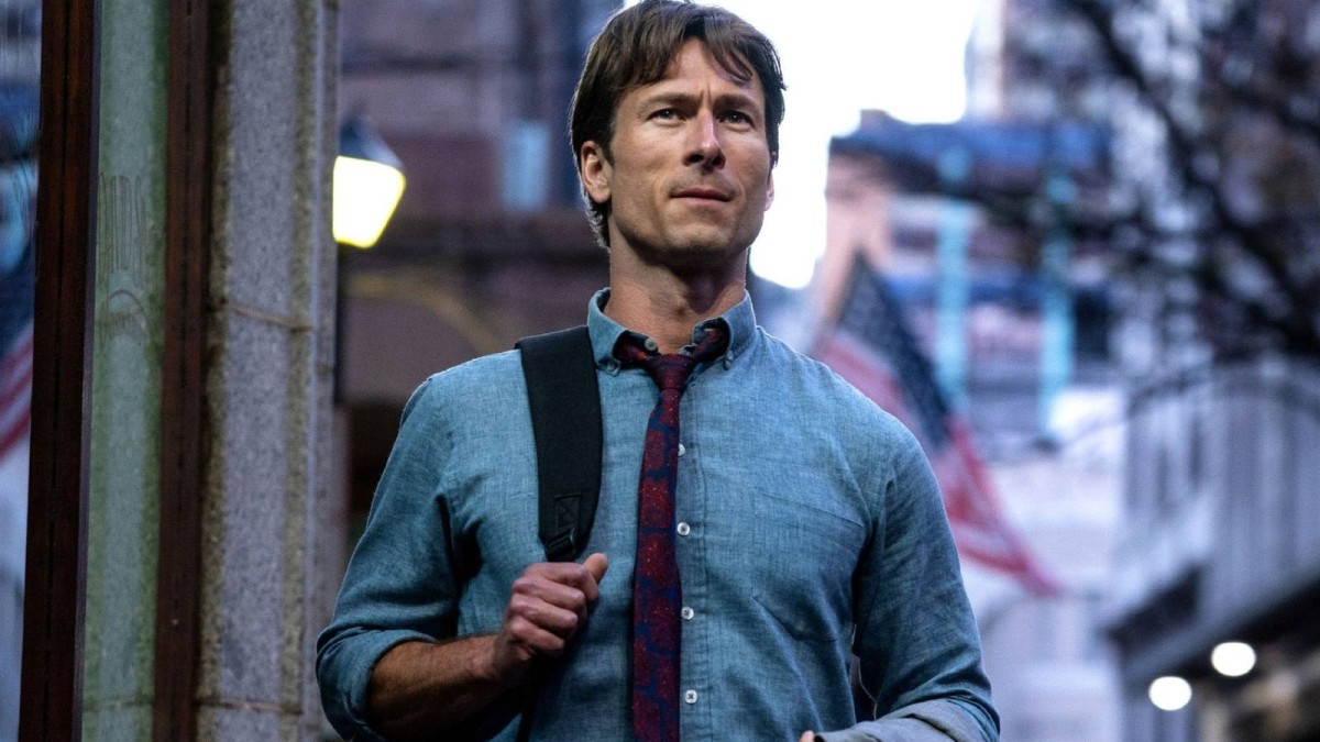 Glen Powell's 12-Part R-Rated Series That Switches Genres Becomes Major Streaming Hit