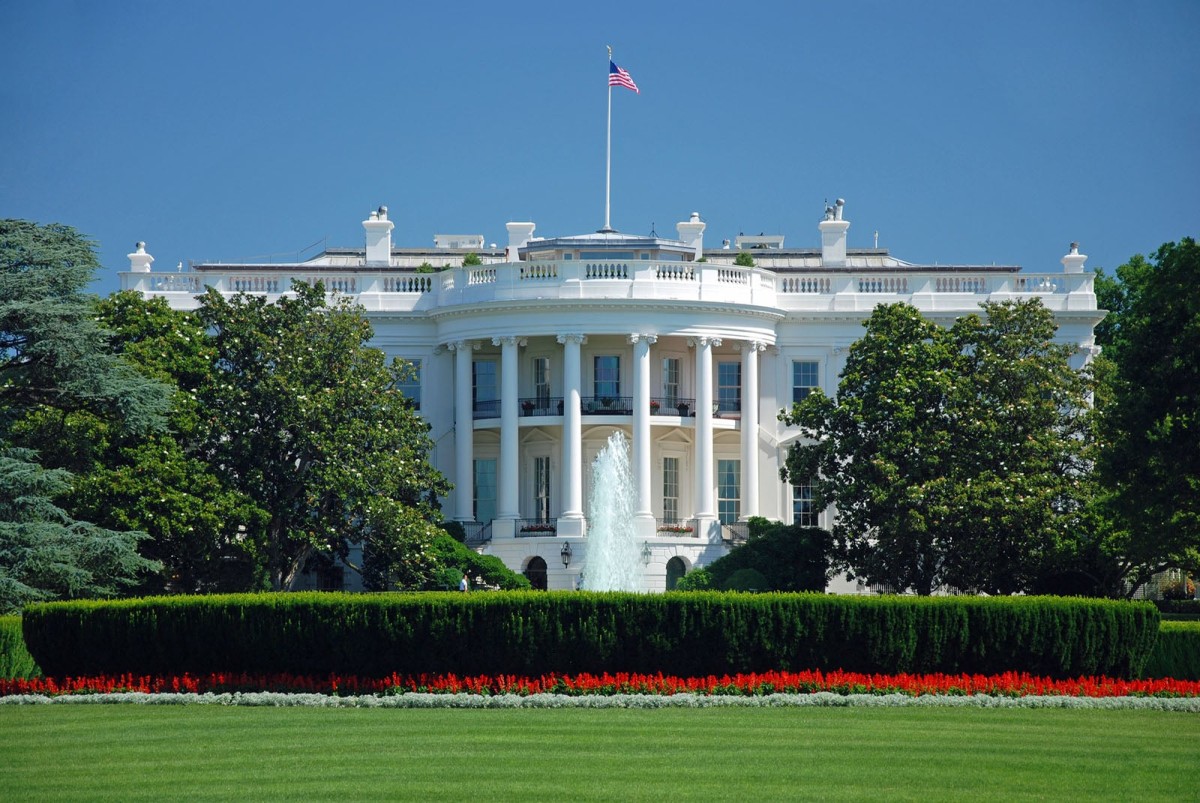 Photo Agencies and Newspapers Withhold Trump Photos in Solidarity with US Television Networks