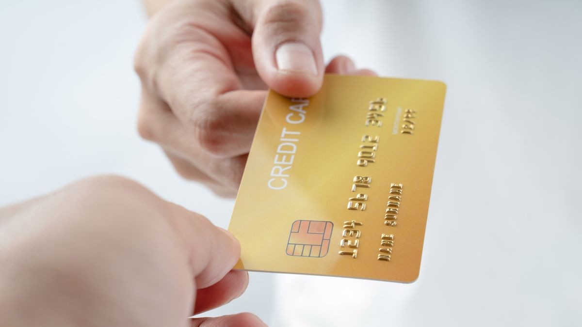 What banks already have that fintechs can't replicate in cross-border payments