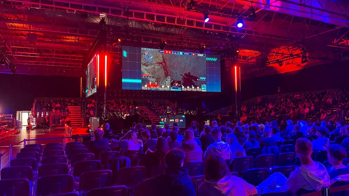 Vindicated: after speaking to some pro Counter-Strike players I'm sure I was right when I said 360 Hz is the sweet spot for competitive FPS