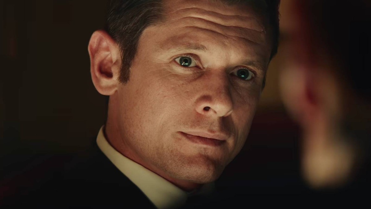 Netflix's Big Gamble On New Tabloid Adaptation Pays Off With Strong Rotten Tomatoes Score