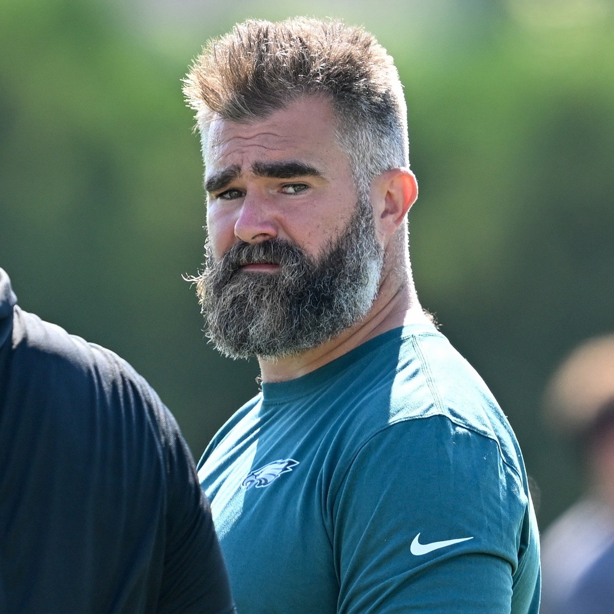 Jason Kelce Is Unrecognizable Without a Beard in Resurfaced Photos
