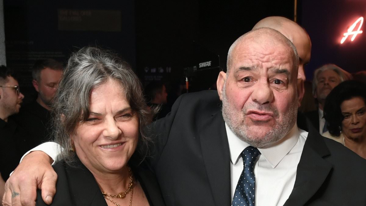 Tracey Emin reveals her brother Alan died while she was in hospital with 'sepsis and diverticulitis' as she shares she's been 'suffering for weeks' amid bladder cancer battle