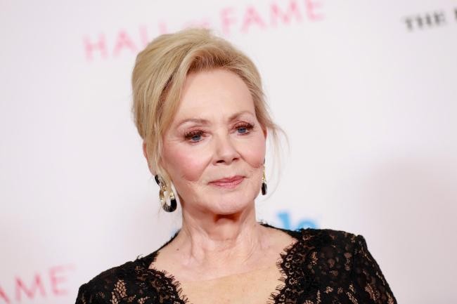 Jean Smart Wins the Emmy for Outstanding Lead Actress in a Comedy Series for ‘Hacks’