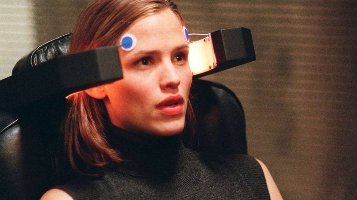 J.J. Abrams' Cult Classic "X-Files Meets Buffy" Sci-Fi Series Is Officially Free on Streaming