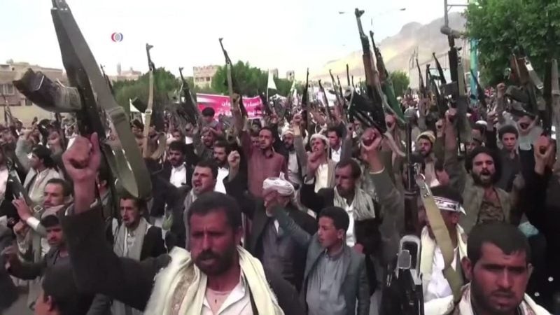 Yemen seeks US military aid against Houthis; Trump noncommittal on direct action