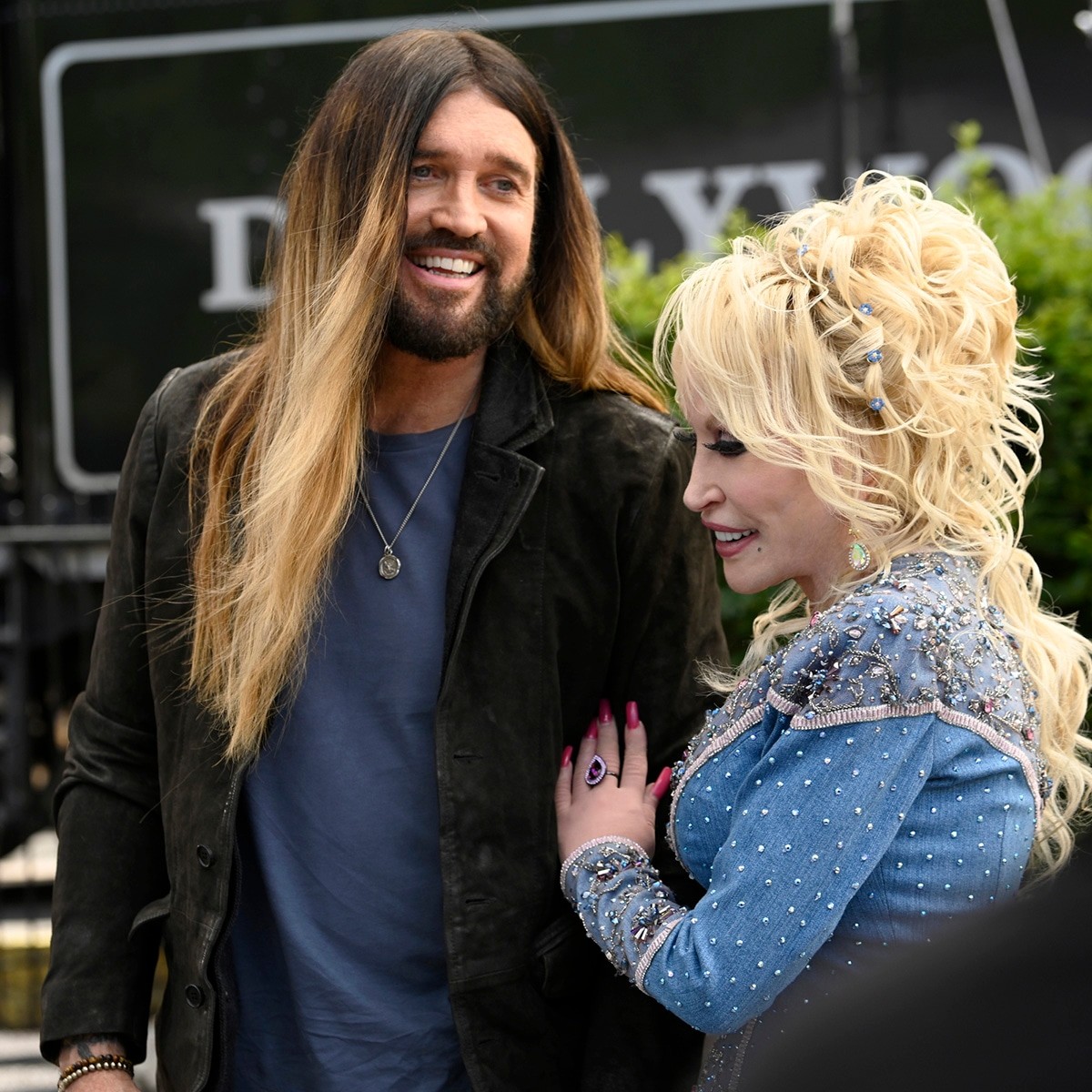 Billy Ray Cyrus Shares Never-Before-Seen Letter From Dolly Parton