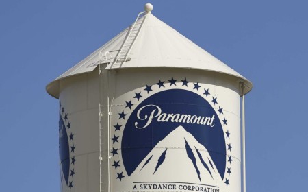 FCC lets Paramount sell 49.5% equity stake to Saudi Arabia, UAE, and Qatar
