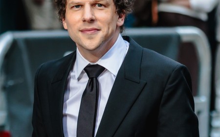 Jesse Eisenberg Admits Oscars Buzz for The Debut Causes “Pure Terror”