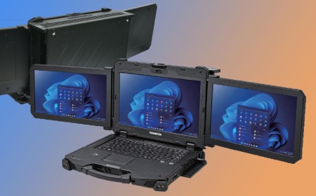 Durabook Z14I-DX3 rugged mobile workstation folds three screens into a 9.8 kg chassis