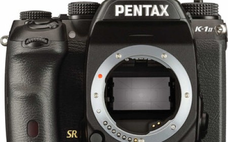 The Last DSLR Maker Just Discontinued Its Whole Lineup