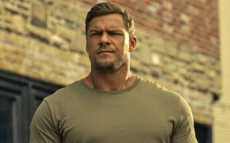Prime Video's Reacher Is Officially Returning Next Month After a Stellar Season 4