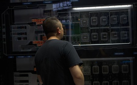 Chinese supercomputer manufacturer reveals the 'world's first' 64-thread mobile workstation for AI — domestic CPU paired with mystery GPU with 16GB of VRAM promises cloud-level performance