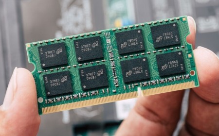 Laptop-slinger Framework refunding customers who paid top dollar for RAM