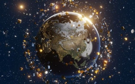 US confirms it has weapons in spaaaaaace