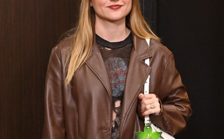 Frances Bean Cobain Makes First Red Carpet Appearance in 8 Years