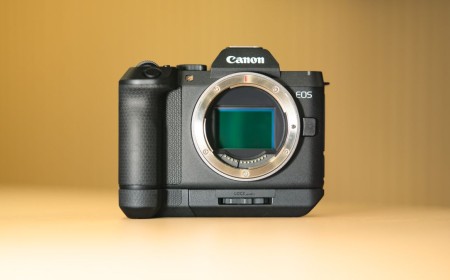 The Canon EOS R8 II isn’t the retro camera fans expected — the full-frame upgrade has a ‘modern twist’ that’s giving me strong Nikon and Sony vibes