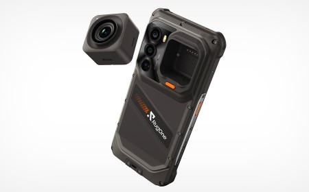 This One-of-a-Kind Rugged Phone Has a Detachable Action Camera
