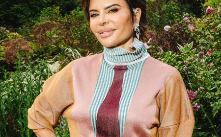Lisa Rinna Reveals What It's Really Like Behind the Scenes at NYFW