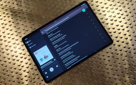 Streams and roundabouts: Apple Music just fixed one long-running issue, while Spotify added a different one
