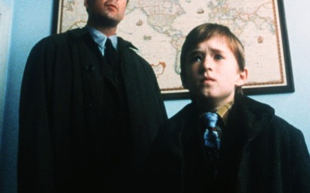 Haunting Secrets About The Sixth Sense You Won't Be Able to Unsee