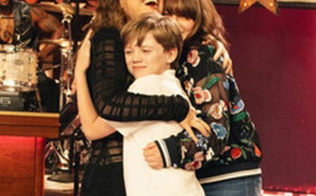 Kelly Clarkson's Kids Give Sweet Message on Her Last Talk Show Episode