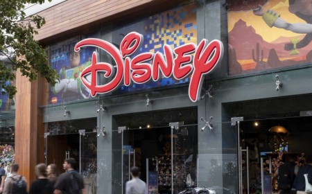 Trump admin fights ABC lawsuit as watchdogs worry Disney will settle with FCC