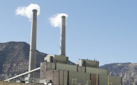 Trump EPA moves to wipe out climate rules for power plants