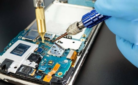 Smartphone makers don't bother to comply with EU repairability requirements