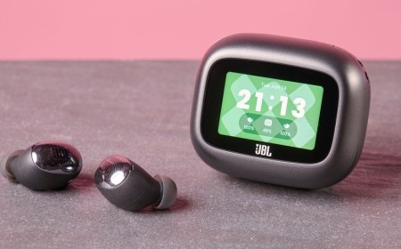 Ever wanted earbuds with a touchscreen case? Even if you haven’t, JBL's affordable Live Buds 4 are worth a look; think stellar sound and top features