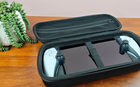 Venom PlayStation Portal Carry Case review: ultra-durable yet affordable