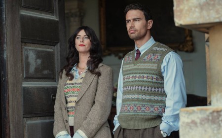 The Gentlemen Season 2 Review: Guy Ritchie's Dynamic Criminal Duo Returns In An Overly Ambitious Second Outing
