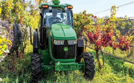 I fixed a tractor using John Deere’s self-repair service. Farmers aren’t sold on it.