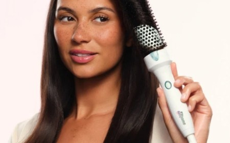 Flatter Your Heart-Shaped Face With These Stylist-Approved Tips