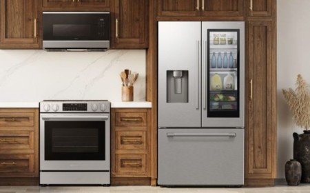 Owners mourn spoiled food after firmware update bricks Samsung smart fridges