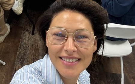 Strictly's new presenter Emma Willis shares behind the scenes photos of hosts' autocue practice and their first look at the studio as Claudia Winkleman sends her support