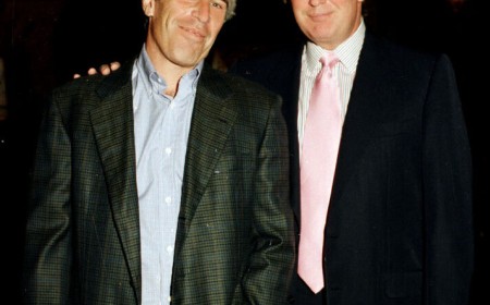 Epstein had huge cache of child sex pics; victims sue to find out who's in them