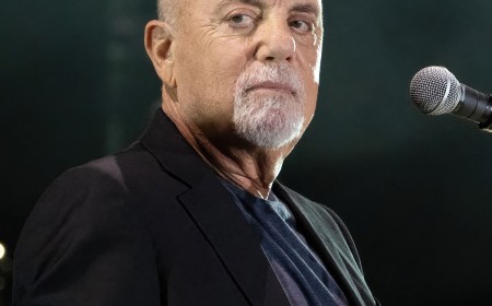 Billy Joel Gets Brain Shunt Implanted After Hydrocephalus Diagnosis