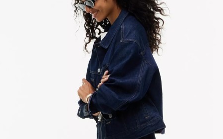 The Chic Dark-Wash Jeans You’ll Wear All Fall Start at $24