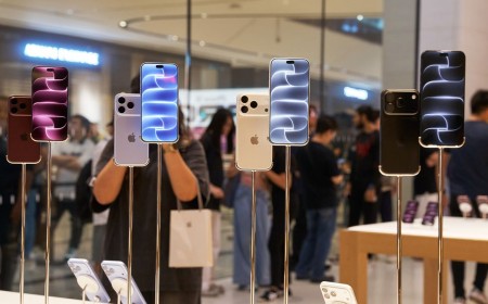 If you spot this new 'hello' sign hidden away in your local Apple Store, it's there because of the new iPhone 18 Pro