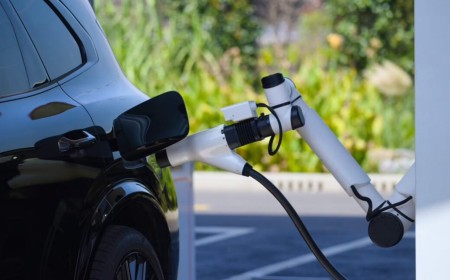US being left behind in EV charging speeds as China goes sub-5 min to 70%