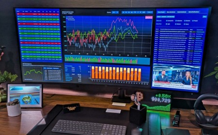 Dell's 52-inch enormo-monitor is a tsunami of impractical fun