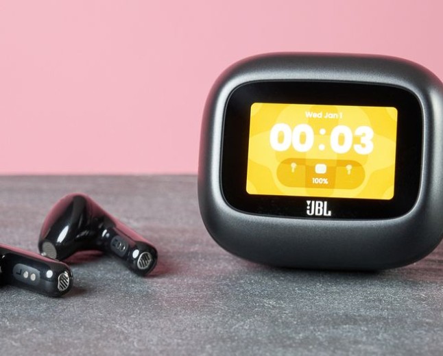 JBL Live Flex 4 review: excellent open-fit earbuds that rival Apple’s AirPods