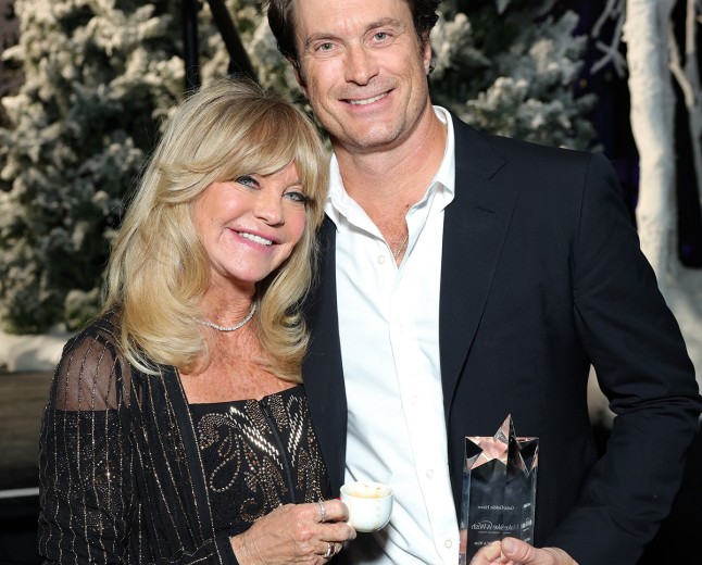 Oliver Hudson Shares Insecurities From Being Raised By Mom Goldie Hawn