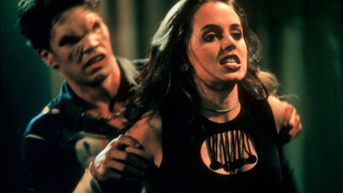 27 Years Ago, 'Buffy the Vampire' Unleashed an Impossibly Good Season, and Broke the Fandom