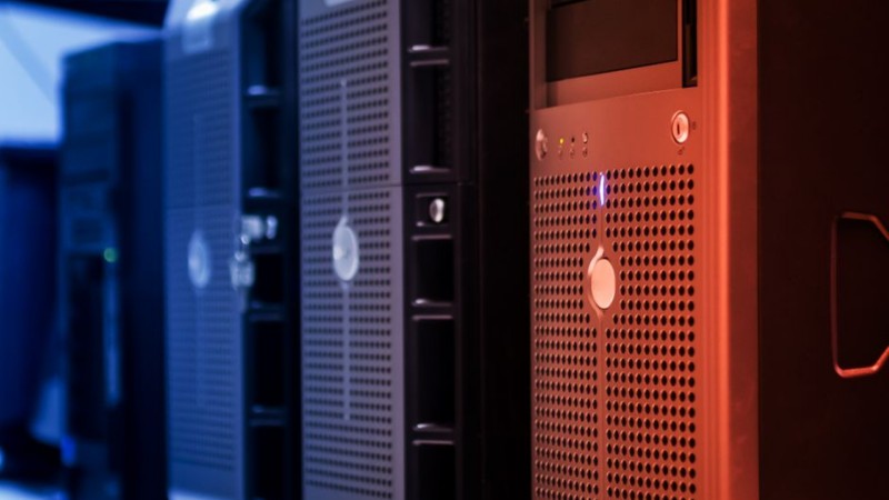 CoreWeave shares tumble as debt fears hit AI infrastructure