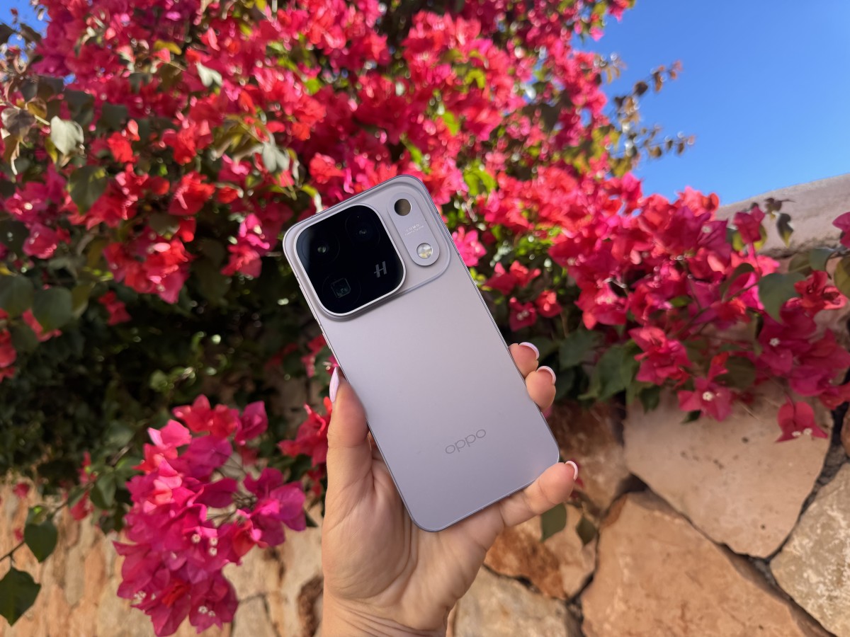 America, You Can’t Get This Powerhouse Phone. It’s a Shame