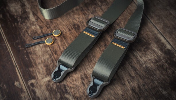 The Camera Strap Everyone Else Has to Beat? Peak Design Slide Lite