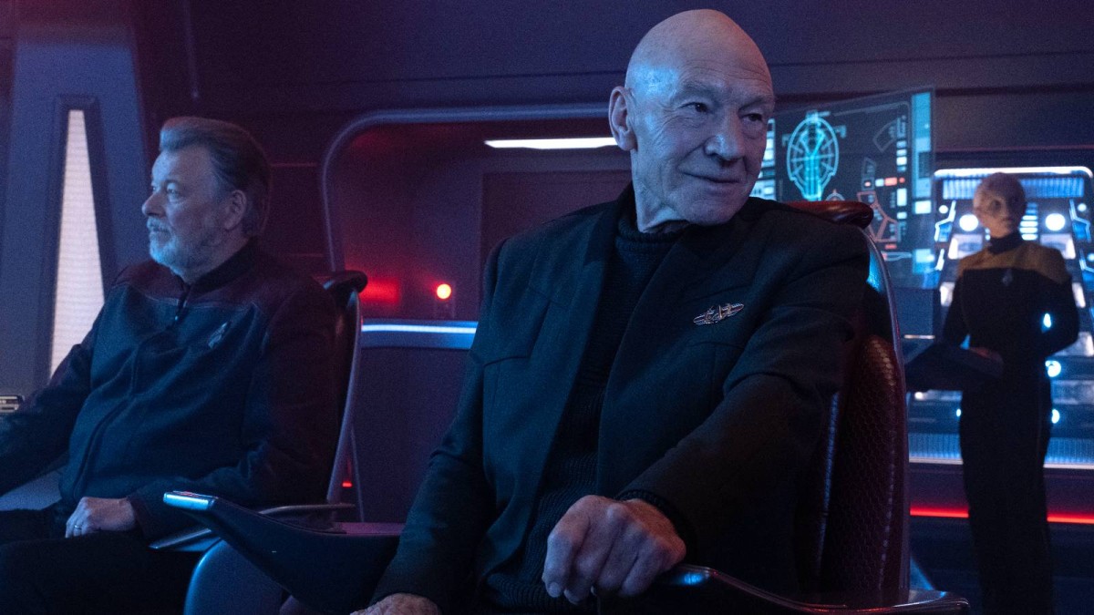 Patrick Stewart Was “All In” On Star Trek: Legacy & Pitched His Perfect Role In Picard Spinoff